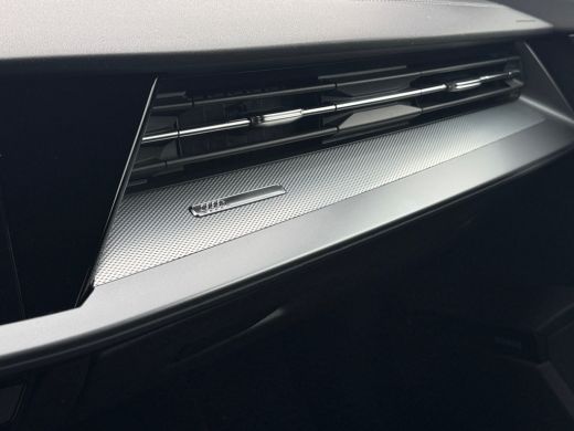 Audi A3 Sportback 35 150pk TFSI S edition Sonos premium 3D |  Audi drive select | Parkeersensoren voor & ... ActivLease financial lease