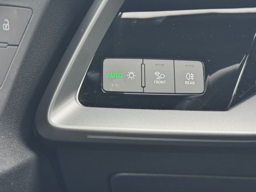 Audi A3 Sportback 35 150pk TFSI S edition Sonos premium 3D |  Audi drive select | Parkeersensoren voor & ... ActivLease financial lease