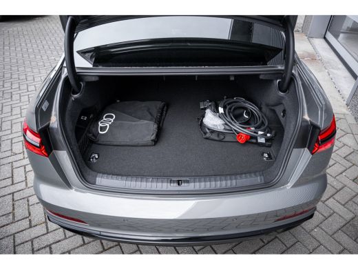 Audi A6 Limousine 50 TFSI e quattro S edition Competition | Achteruitrijcamera | Apple Carplay/Android Au... ActivLease financial lease