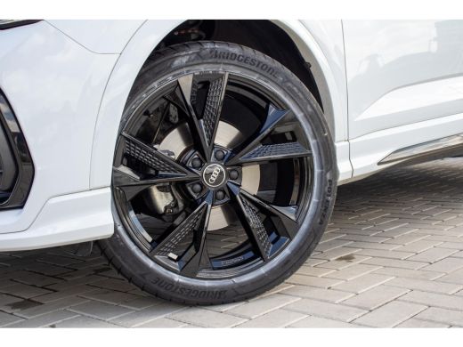 Audi Q3 35 TFSI Sline 20 INCH CAMERA MATRIX KEYLESS SFEER ActivLease financial lease