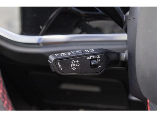 Audi Q3 35 TFSI Sline 20 INCH CAMERA MATRIX KEYLESS SFEER ActivLease financial lease