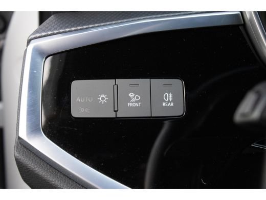 Audi Q3 35 TFSI Sline 20 INCH CAMERA MATRIX KEYLESS SFEER ActivLease financial lease