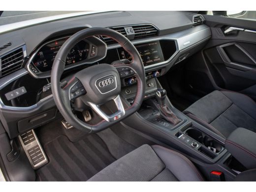 Audi Q3 35 TFSI Sline 20 INCH CAMERA MATRIX KEYLESS SFEER ActivLease financial lease