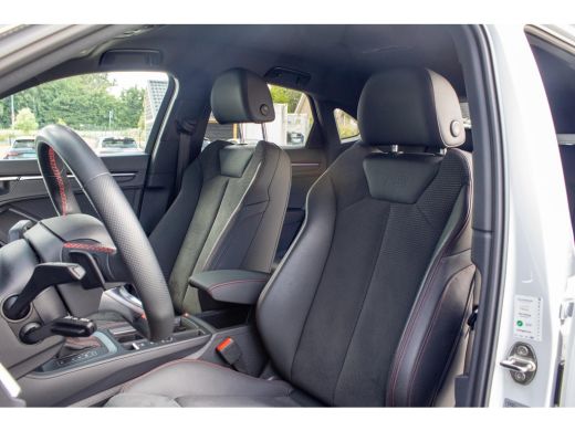 Audi Q3 35 TFSI Sline 20 INCH CAMERA MATRIX KEYLESS SFEER ActivLease financial lease