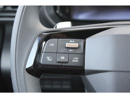 Citroën &euml;-Berlingo 50 kWh | 8 JAAR GARANTIE | VOORSTOELEN VERWARMD | CAMERA | DIGITALE BINNEN SPIEGEL | BETIMMERING ... ActivLease financial lease