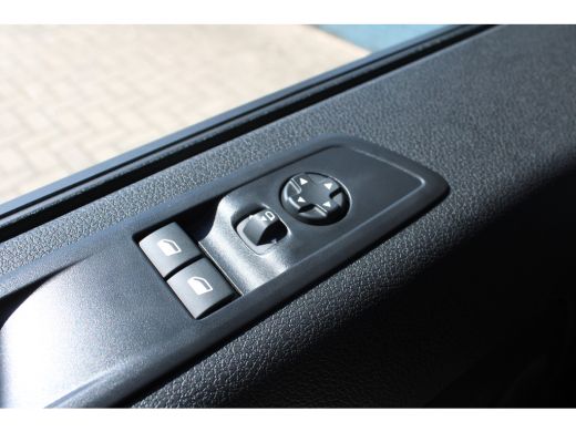 Citroën &euml;-Jumpy 75 kWh | &euro;14.360 korting! | CAMERA | NAVI | BETIMMERING | DRAADLOOS CARPLAY | ActivLease financial lease