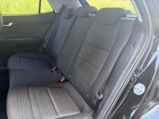 Kia Stonic 1.0 T-GDi MHEV DynamicPlusLine Automaat | CarPlay | Navi | ActivLease financial lease