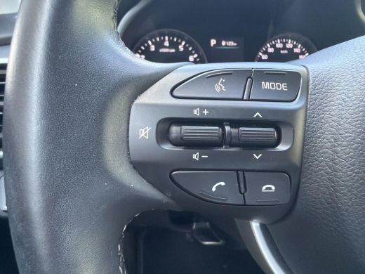 Kia Stonic 1.0 T-GDi MHEV DynamicPlusLine Automaat | CarPlay | Navi | ActivLease financial lease