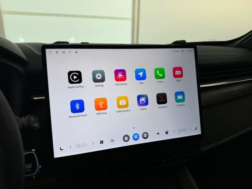 Lynk & Co 01 1.5 More | 360 Camera | Panoramadak | Apple Carplay\Android Auto | Premium audio | ActivLease financial lease