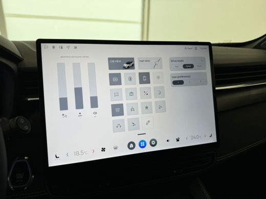 Lynk & Co 01 1.5 More | 360 Camera | Panoramadak | Apple Carplay\Android Auto | Premium audio | ActivLease financial lease