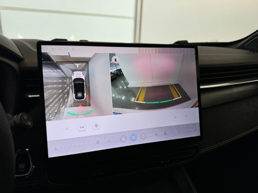 Lynk & Co 01 1.5 More | 360 Camera | Panoramadak | Apple Carplay\Android Auto | Premium audio | ActivLease financial lease