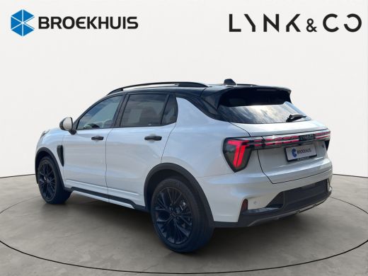 Lynk & Co 01 1.5 More | 360 Camera | Panoramadak | Apple Carplay\Android Auto | Premium audio | ActivLease financial lease