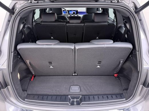 Mercedes-Benz EQB EQB 300 4Matic AMG NIEUW MODEL | SOH 100% | NIGHT PAKKET | 7-PERSOONS | ACHTERUITRIJCAMERA | ADAP... ActivLease financial lease
