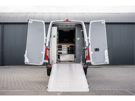 Mercedes-Benz Sprinter 311 CDI RWD L2H2 | | Volledig Ingericht | Mbux | Camera | Climatronic ActivLease financial lease