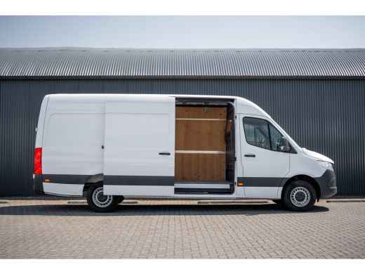 Mercedes-Benz Sprinter 317 CDI L3H2 | 170 PK | Automaat | Camera | Mbux | Cruise | PDC | Trekhaak ActivLease financial lease