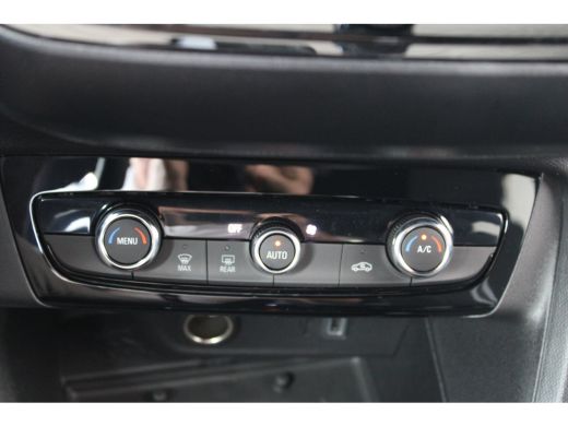 Opel Corsa GS | Tot 8 jaar garantie | LED Matrix verlichting | Dodehoek-detectie | Climate control | ActivLease financial lease