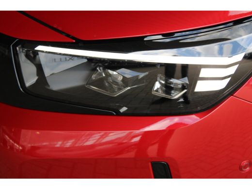 Opel Corsa GS | Tot 8 jaar garantie | LED Matrix verlichting | Dodehoek-detectie | Climate control | ActivLease financial lease