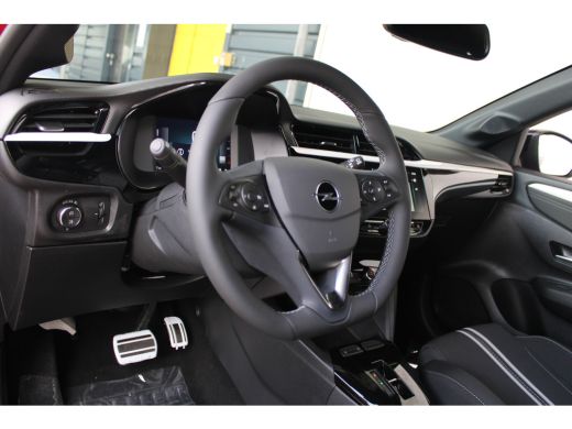 Opel Corsa GS | Tot 8 jaar garantie | LED Matrix verlichting | Dodehoek-detectie | Climate control | ActivLease financial lease