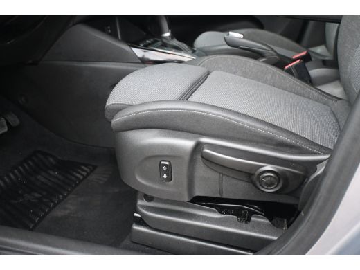 Opel Crossland 1.2 Turbo Elegance 130pk Automaat | Navigatie | Stuur/Stoelverwarming | Achteruitrijcamera | Full... ActivLease financial lease