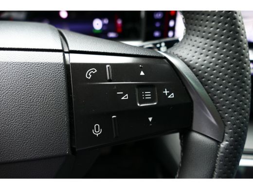 Opel Grandland EV 73KWH 213PK BUSINESS EDITION AUTOMAAT / CAMERA V+A / PANO.DAK / ELEKTR. ACHTERKLEP / KEYLESS /... ActivLease financial lease