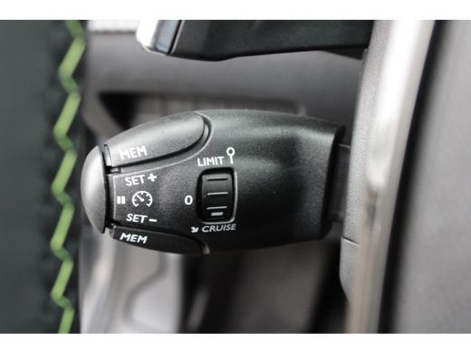 Peugeot 208 1.2 Hybrid GT | 8 Jaar garantie | 360 camera | Keyless | Navigatie  | Apple carplay & Android auto | ActivLease financial lease