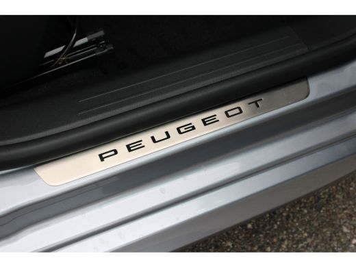 Peugeot 208 1.2 Hybrid GT | 8 Jaar garantie | 360 camera | Keyless | Navigatie  | Apple carplay & Android auto | ActivLease financial lease