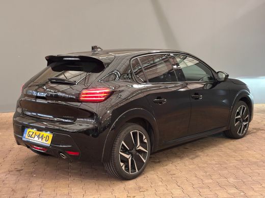 Peugeot 208 Hybrid 100 e-DCS6 GT Camera | Leder/Stof | Carplay | 17LMV | Dode hoek | Clima | Cruise | Carplay... ActivLease financial lease
