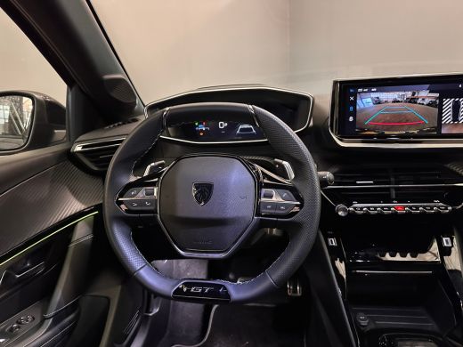 Peugeot 208 Hybrid 100 e-DCS6 GT Camera | Leder/Stof | Carplay | 17LMV | Dode hoek | Clima | Cruise | Carplay... ActivLease financial lease