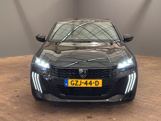 Peugeot 208 Hybrid 100 e-DCS6 GT Camera | Leder/Stof | Carplay | 17LMV | Dode hoek | Clima | Cruise | Carplay... ActivLease financial lease