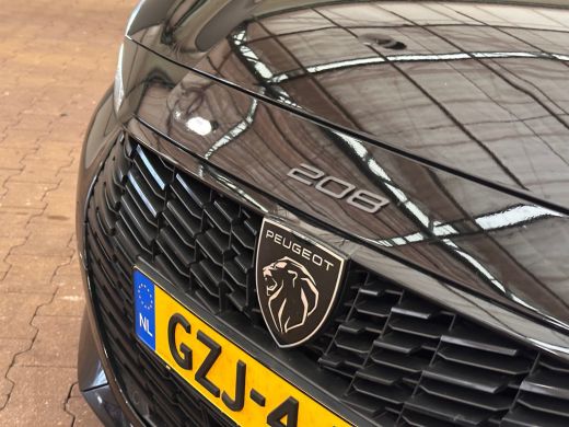 Peugeot 208 Hybrid 100 e-DCS6 GT Camera | Leder/Stof | Carplay | 17LMV | Dode hoek | Clima | Cruise | Carplay... ActivLease financial lease