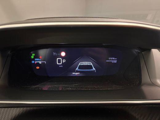 Peugeot 208 Hybrid 100 e-DCS6 GT Camera | Leder/Stof | Carplay | 17LMV | Dode hoek | Clima | Cruise | Carplay... ActivLease financial lease