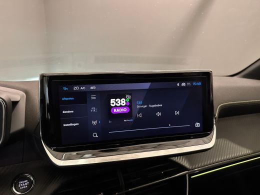 Peugeot 208 Hybrid 100 e-DCS6 GT Camera | Leder/Stof | Carplay | 17LMV | Dode hoek | Clima | Cruise | Carplay... ActivLease financial lease