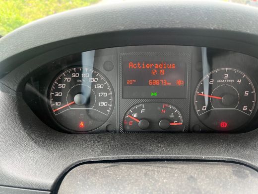 Peugeot Boxer 335 2.2 BlueHDi 140 L4 Grip | Laadklep | Laaddeur | | 2 zitplaatsen rechtsvoor | Airco | Alarm kl... ActivLease financial lease