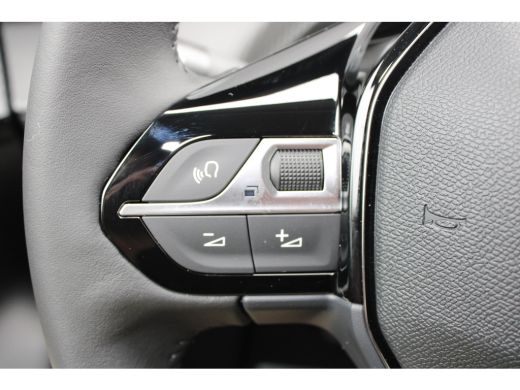 Peugeot e-208 EV Business 50 kWh | EV | Camera | Cruise control | Apple Carplay/Android Auto | Keyless | ActivLease financial lease