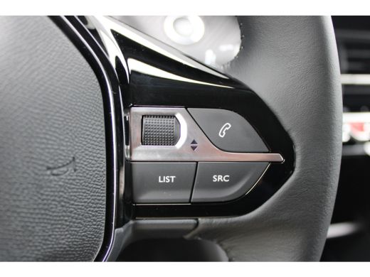 Peugeot e-208 EV Business 50 kWh | EV | Camera | Cruise control | Apple Carplay/Android Auto | Keyless | ActivLease financial lease