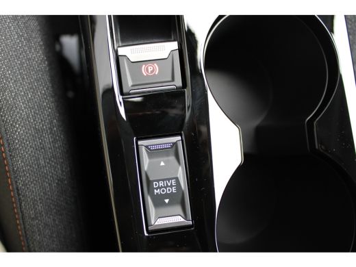 Peugeot e-208 EV Business 50 kWh | EV | Camera | Cruise control | Apple Carplay/Android Auto | Keyless | ActivLease financial lease