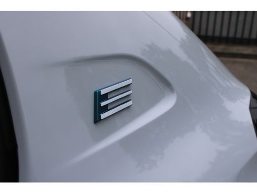 Peugeot e-208 EV Business 50 kWh | EV | Camera | Cruise control | Apple Carplay/Android Auto | Keyless | ActivLease financial lease