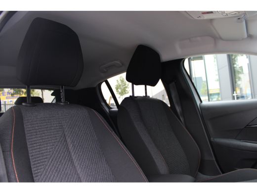 Peugeot e-208 EV Business 50 kWh | EV | Camera | Cruise control | Apple Carplay/Android Auto | Keyless | ActivLease financial lease