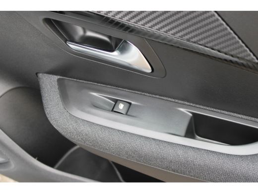 Peugeot e-208 EV Business 50 kWh | EV | Camera | Cruise control | Apple Carplay/Android Auto | Keyless | ActivLease financial lease