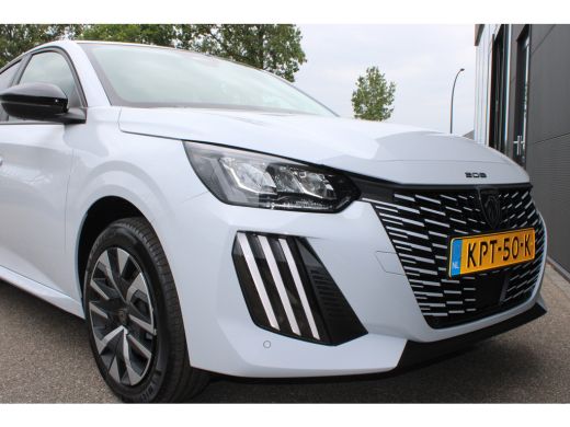 Peugeot e-208 EV Business 50 kWh | EV | Camera | Cruise control | Apple Carplay/Android Auto | Keyless | ActivLease financial lease