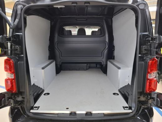 Peugeot Expert L3 2.0 180 PK Automaat Dubbele Cabine | PRIJS INCL REST BPM | 8 JAAR GARANTIE | TREKHAAK | LEER |... ActivLease financial lease