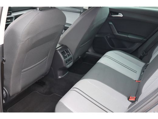 Seat Leon Sportstourer 1.5 TSI Style Business Intense 130PK | Achteruitrijcamera | Airco (automatisch) | Ap... ActivLease financial lease