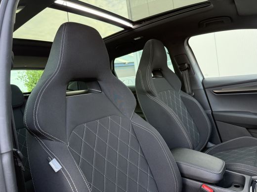Skoda Karoq 1.5 TSI 150pk ACT DSG Sportline | Pano dak | Acc | Camera ActivLease financial lease