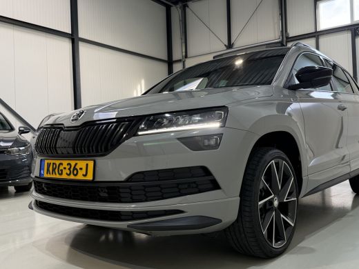 Skoda Karoq 1.5 TSI 150pk ACT DSG Sportline | Pano dak | Acc | Camera ActivLease financial lease