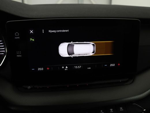 Skoda Octavia Combi 1.0 e-TSI Business Edition | Cruise control | Park assist | Carplay | LED | Cruise control ... ActivLease financial lease