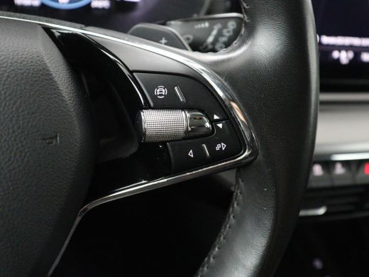 Skoda Octavia Combi 1.0 e-TSI Business Edition | Cruise control | Park assist | Carplay | LED | Cruise control ... ActivLease financial lease