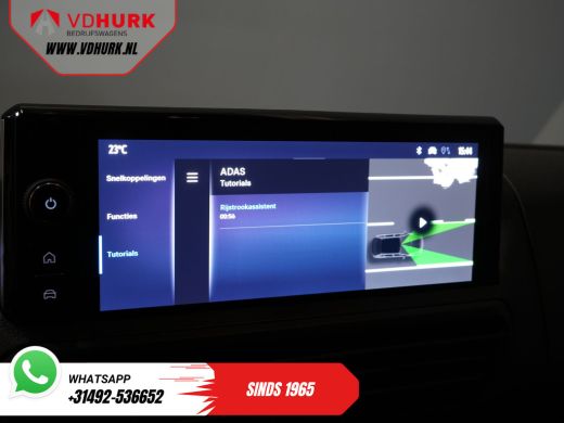 Toyota ProAce 230 km WLTP Adapt.Cruise/ Standkachel/ Stuurverw./ Carplay/ Airco/ Camera/ PDC ActivLease financial lease