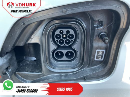 Toyota ProAce 230 km WLTP Adapt.Cruise/ Standkachel/ Stuurverw./ Carplay/ Airco/ Camera/ PDC ActivLease financial lease