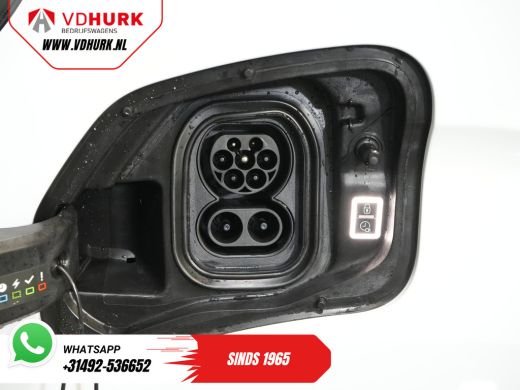 Toyota ProAce 230 km WLTP Adapt.Cruise/ Standkachel/ Stuurverw./ Carplay/ Airco/ Camera/ PDC ActivLease financial lease