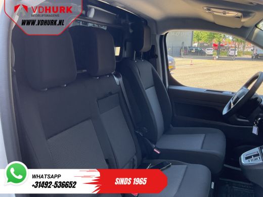 Toyota ProAce 230 km WLTP Adapt.Cruise/ Standkachel/ Stuurverw./ Carplay/ Airco/ Camera/ PDC ActivLease financial lease